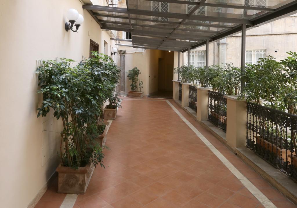 Residenza Crescenzio Hotel Rome Exterior photo