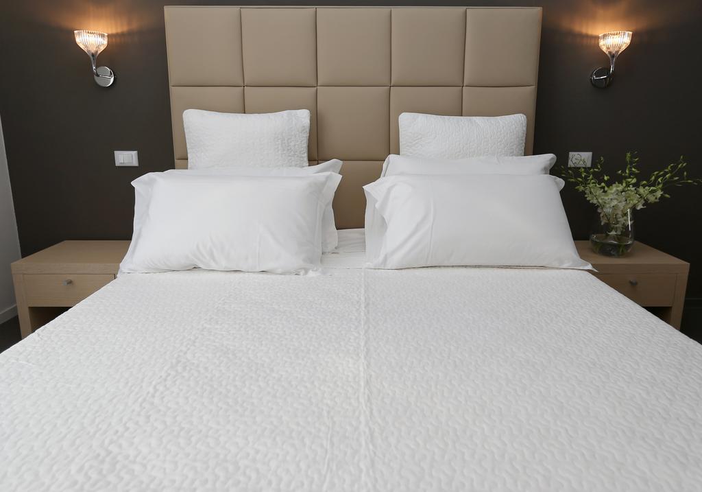 Residenza Crescenzio Hotel Rome Room photo